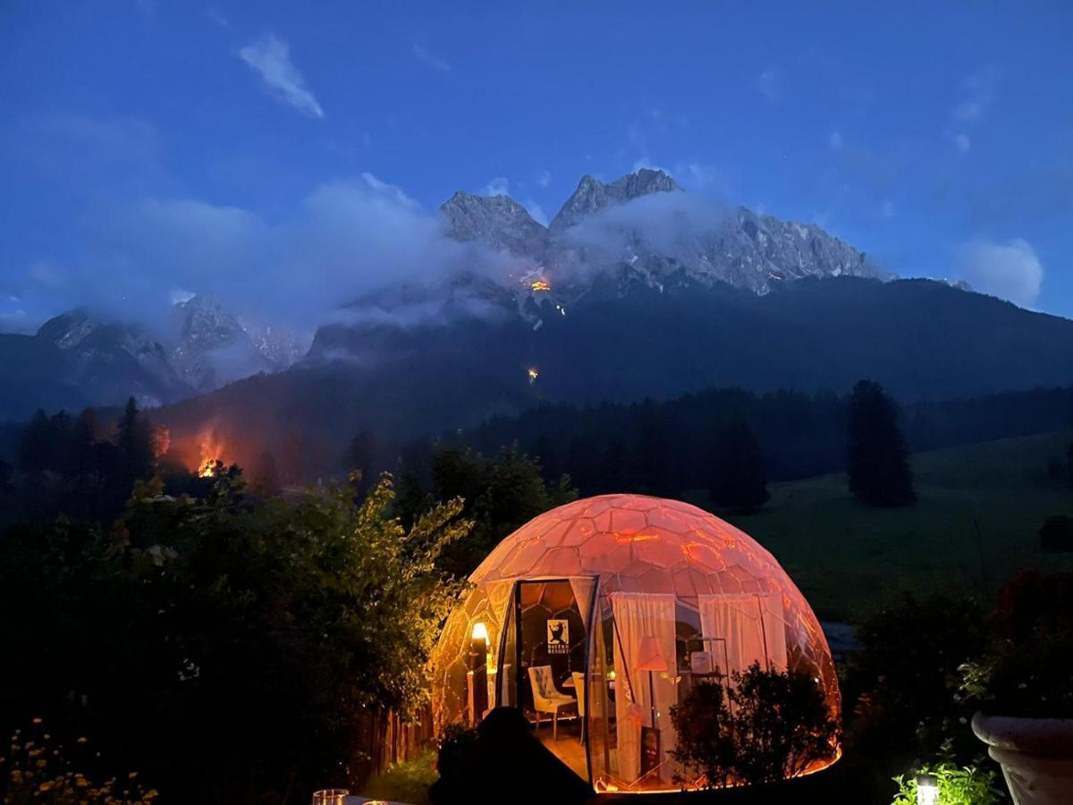 Bayern Resort Hotel - Adults Only - Mit Zugspitzblick - Eibsee-Naehe - Wellnessbereich - Naturpool Im Sommer Грайнау Экстерьер фото