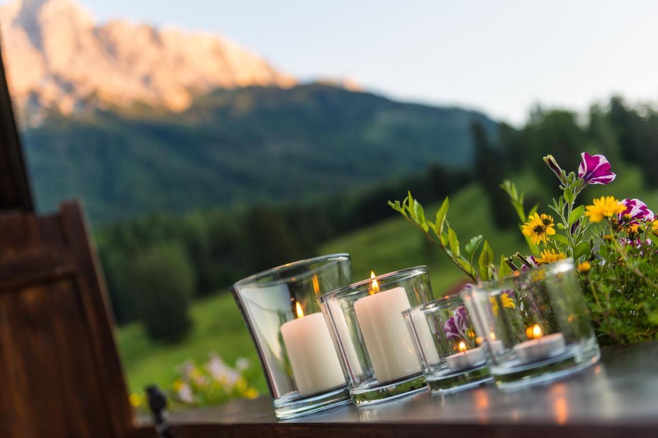 Bayern Resort Hotel - Adults Only - Mit Zugspitzblick - Eibsee-Naehe - Wellnessbereich - Naturpool Im Sommer Грайнау Экстерьер фото